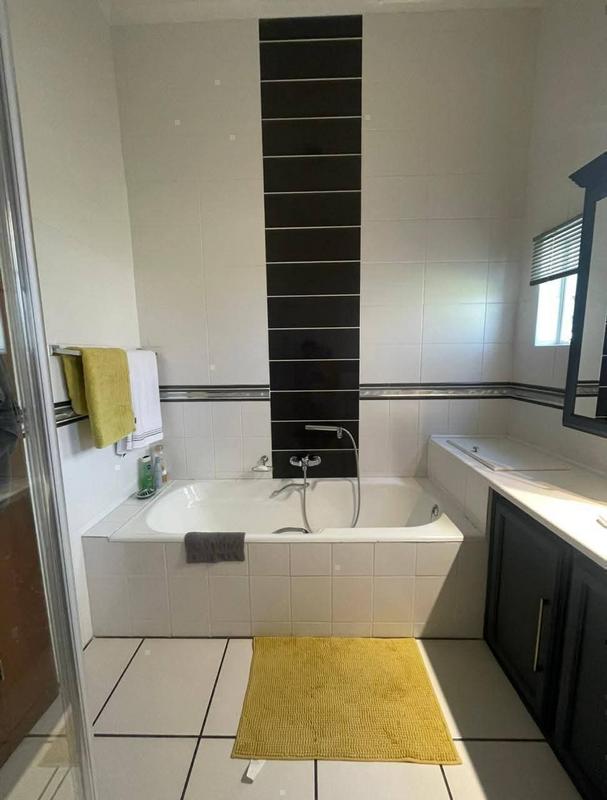 4 Bedroom Property for Sale in Vryburg North West